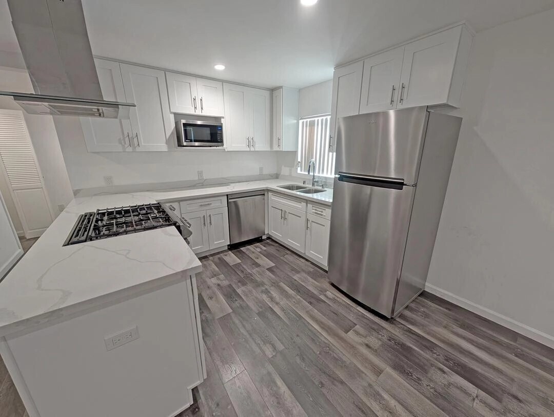 Building Photo - 4530 Whitsett Ave