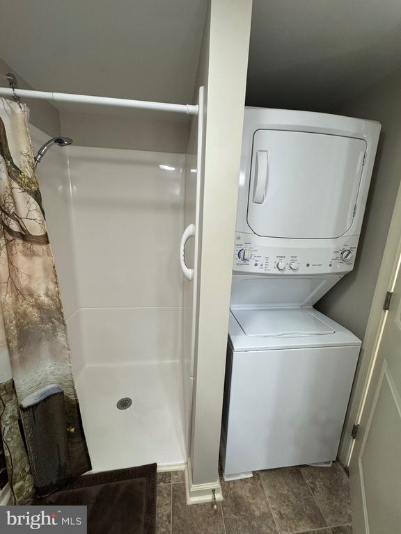 Building Photo - 6375 Chambersburg Rd