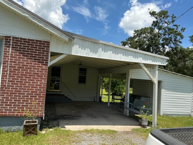 Building Photo - 714 N Macon St