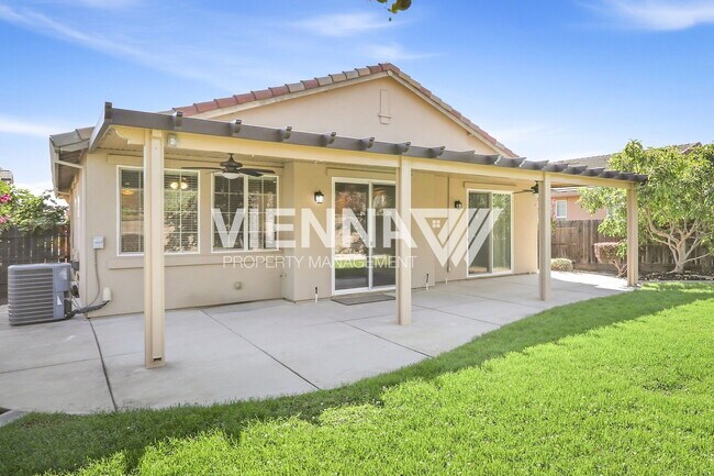 Building Photo - 2768 Poppintree Ln