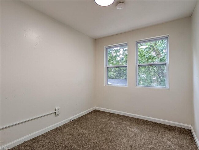 Building Photo - A Fresh Start on a Quiet Street – Everything new for you plus half off first months rent is waiting!