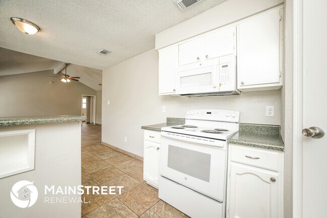 Building Photo - 7914 Birchbark Dr