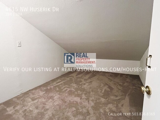 Building Photo - 4615 NW Huserik Dr