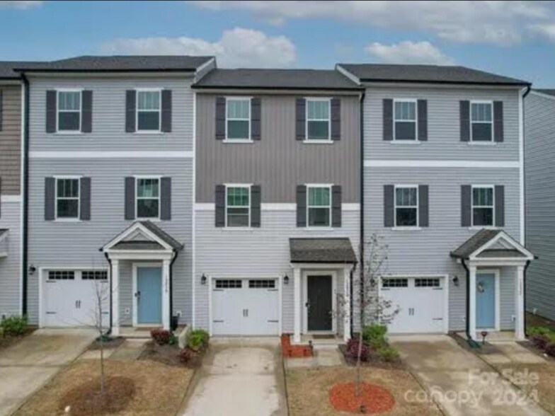 Building Photo - 12026 Chesapeake Mallard Dr