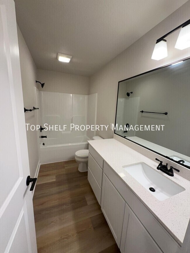 Building Photo - 232 Bristlecone Dr