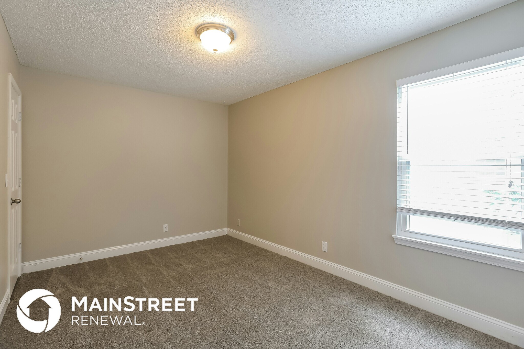 Building Photo - 1231 N Marilla Ln