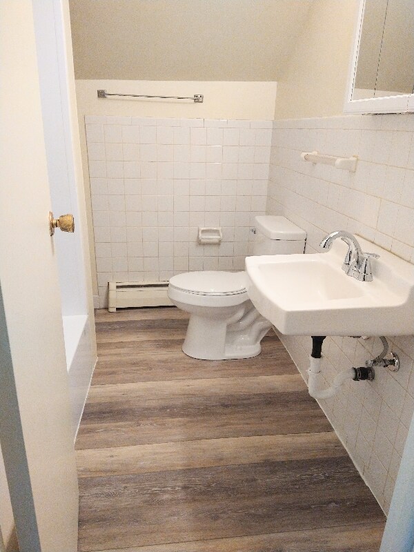 Building Photo - 261 S Riverside Rd