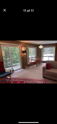 Building Photo - Two bedroom two bath condo on the golf course