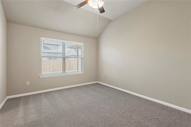Building Photo - 1101 Goldilocks Ln