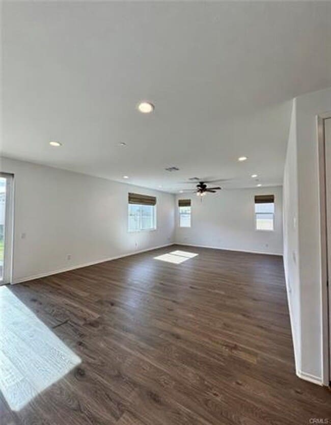 Building Photo - McSweeney Farms new-home