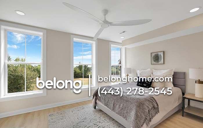 Building Photo - 1032 W Franklin St