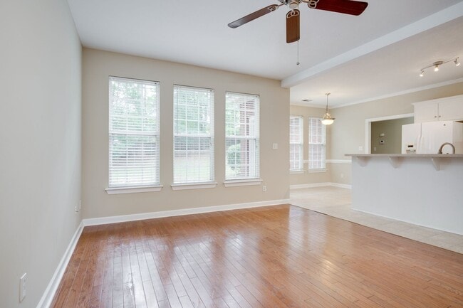 Building Photo - 434 Keeling Ln