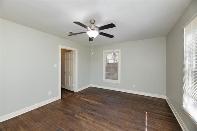 Building Photo - 2308 N Edgewood Terrace