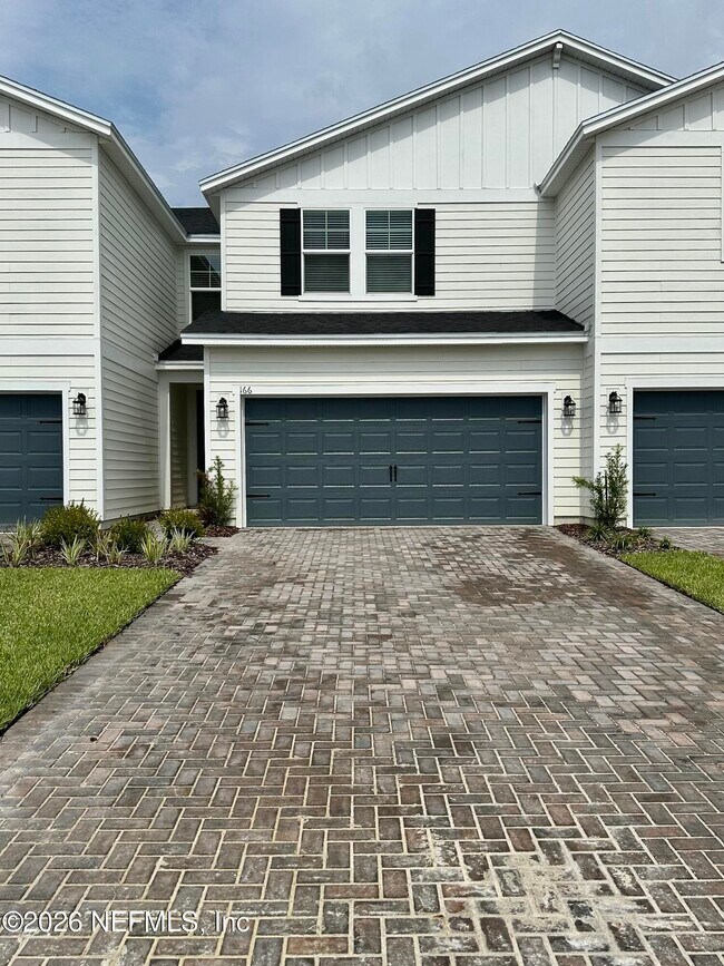 Building Photo - 166 Yellowstone Dr