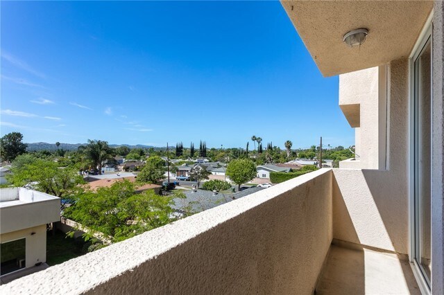 Building Photo - 19350 Sherman Way