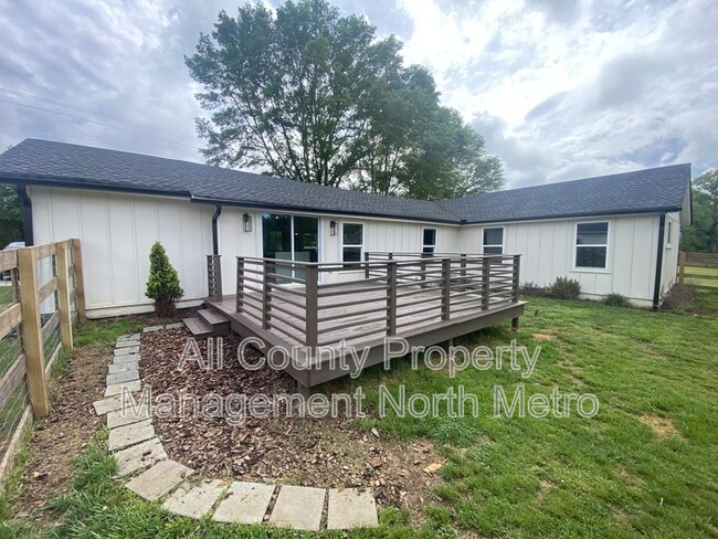 Building Photo - 57 Harry Sosebee Rd