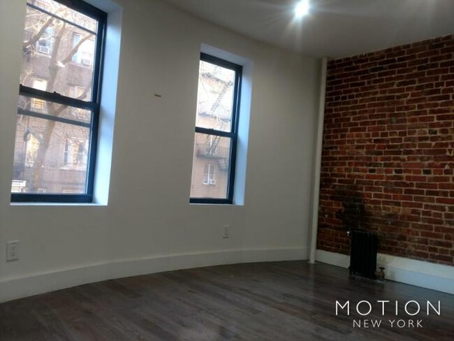 Building Photo - 4 bedroom in NEW YORK NY 10027