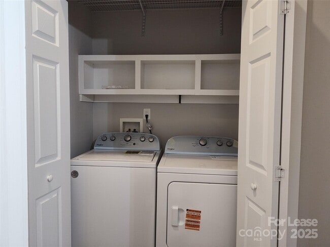 Building Photo - 3497 Chagall Ct