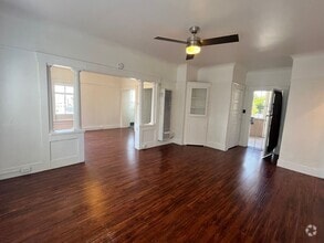 Building Photo - ~ Front Row Seat For Spectacular Sunsets! ...