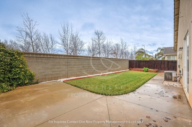 Building Photo - 3 bdrm 2 bthm single level home in Edgewater community