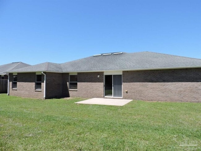 Building Photo - 7061 Season Dr