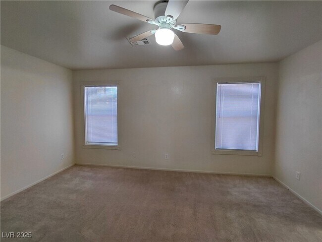 Building Photo - 9617 Pine River Ln