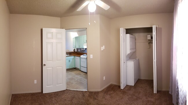 Building Photo - $300 of  1st month's rent Move In Special!...