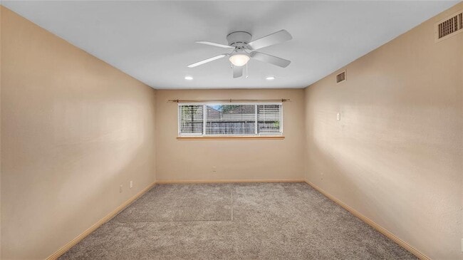 Building Photo - 10919 Paulwood Dr