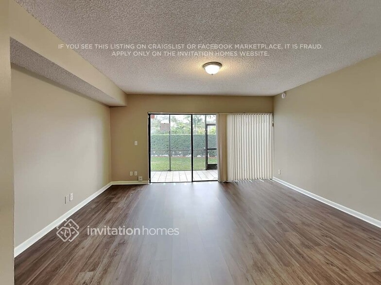 Building Photo - 4430 SW 70th Terrace