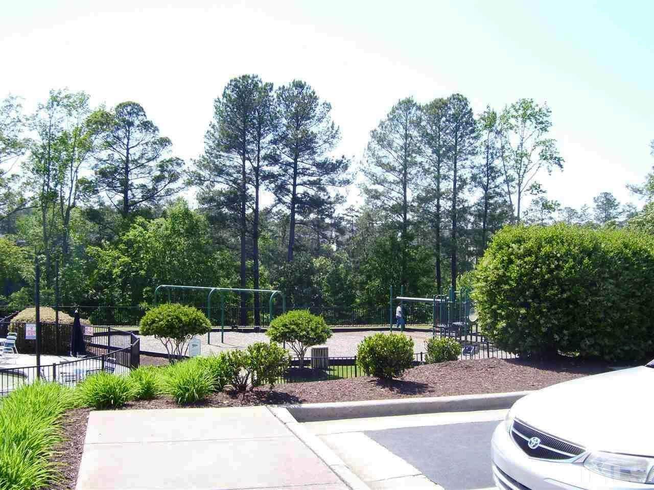 Building Photo - 912 Savin Landing