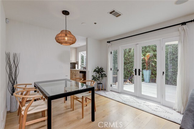 Building Photo - 1924 Ruhland Ave