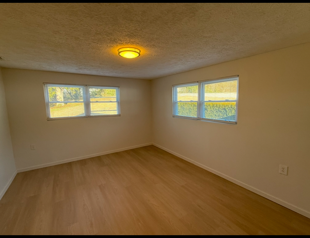 Primary Bedroom - 3005 Cox Ln