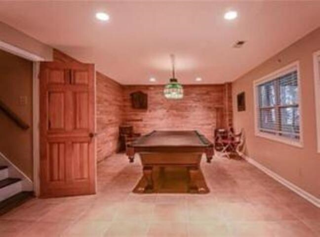 Building Photo - 1490 Parks Mill Dr