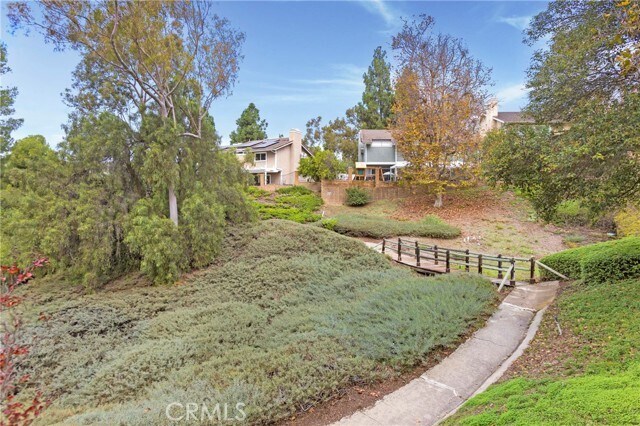 Building Photo - 405 Sand Canyon Way