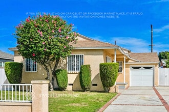 Building Photo - 819 W 148th Pl