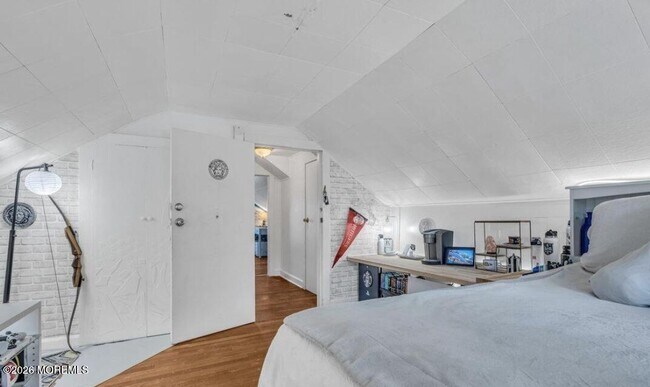 Building Photo - 402 Ryders Ln