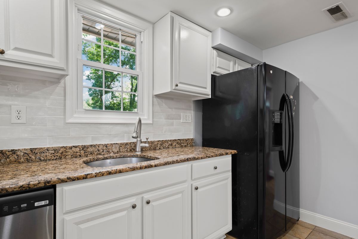 Building Photo - 1612 Florida Ave