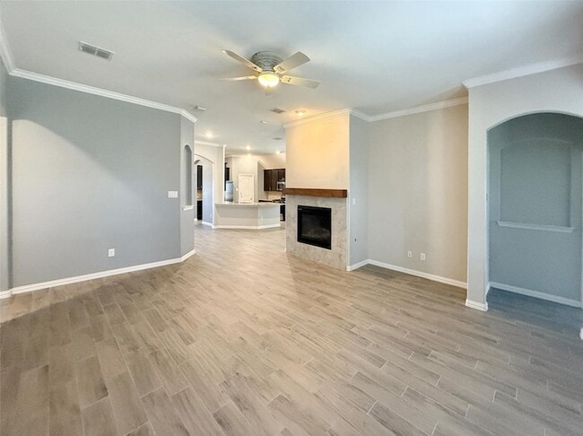 Building Photo - 6111 Gloucester Dr