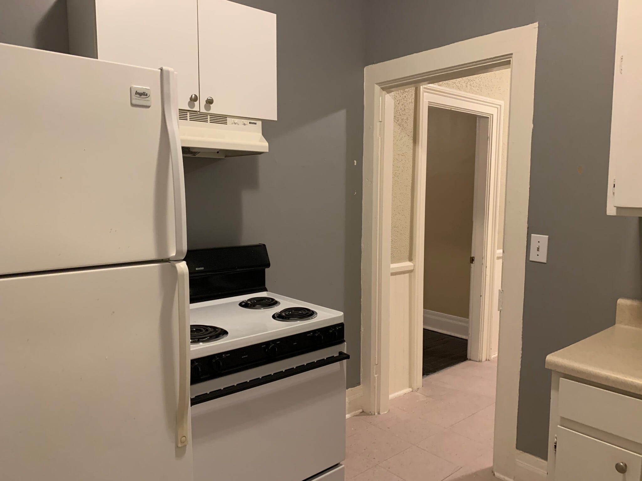 Building Photo - 421 E Anderson St