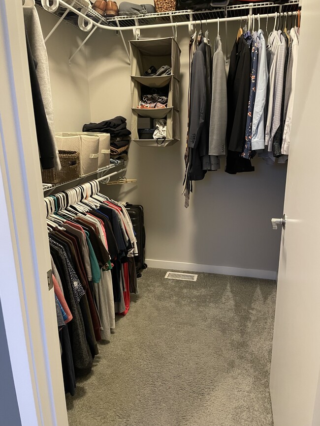 Walk in closet - 18875 Riversouth Trce