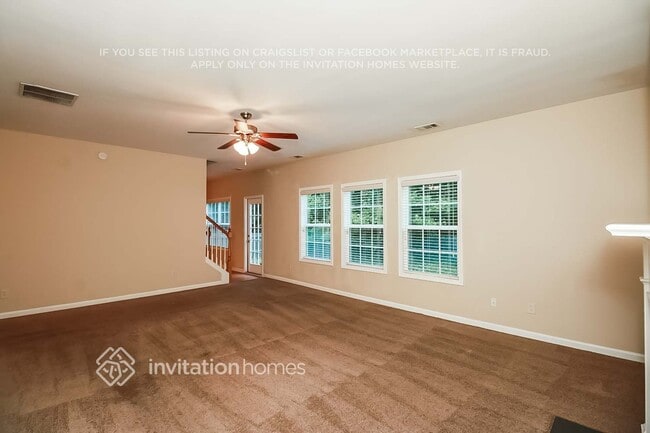 Building Photo - 3021 Leatherleaf Tr