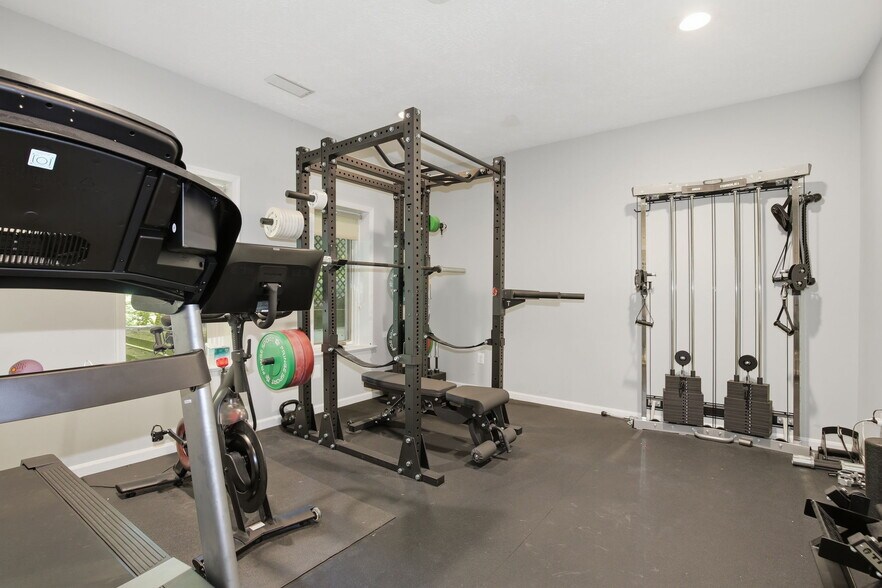 Building Photo - 7005 Endicott Ct