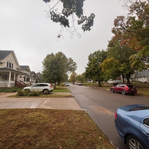 Fillmore street - 923 SW 8th Ave