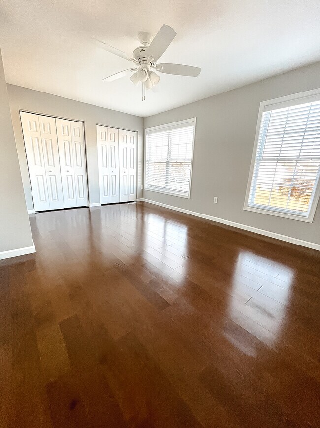 2nd Bedroom - 156 Versailles Ct