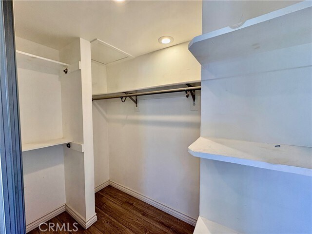 Building Photo - 975 Grammont Ave