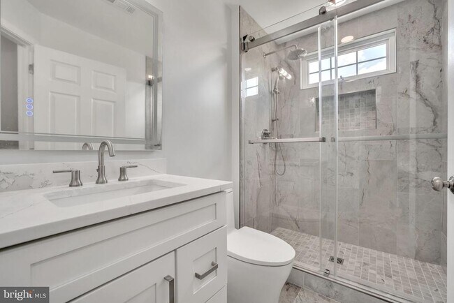 Building Photo - 20195 Hidden Creek Ct