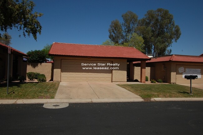 Primary Photo - 5220 E Tamblo Dr
