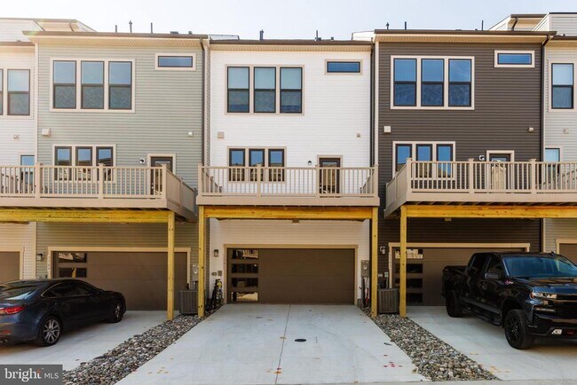 Building Photo - 3391 Watershed Blvd