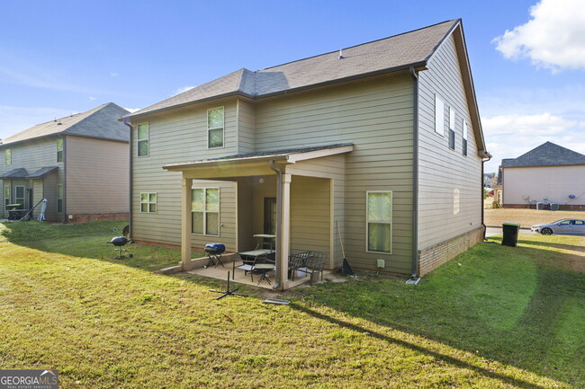Building Photo - 6870 Diamond Dr