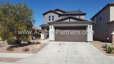 Building Photo - 2 Story Northwest Home